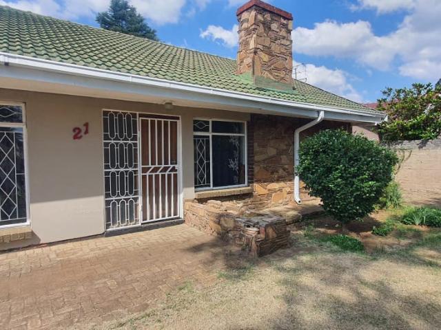 3 Bedroom House To Let in Arcon Park