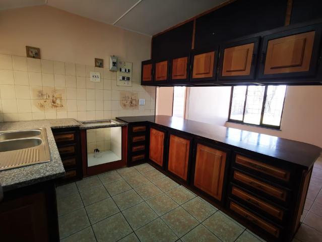 3 Bedroom House To Let in Arboretum