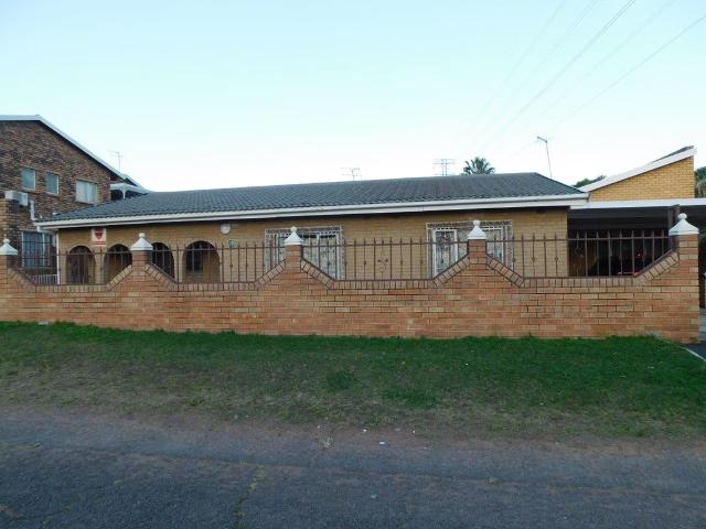 3 Bedroom House To Let in Bayview