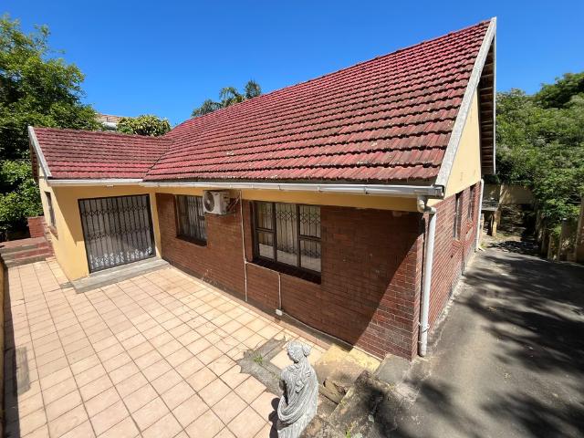 3 Bedroom House To Let in Bellair