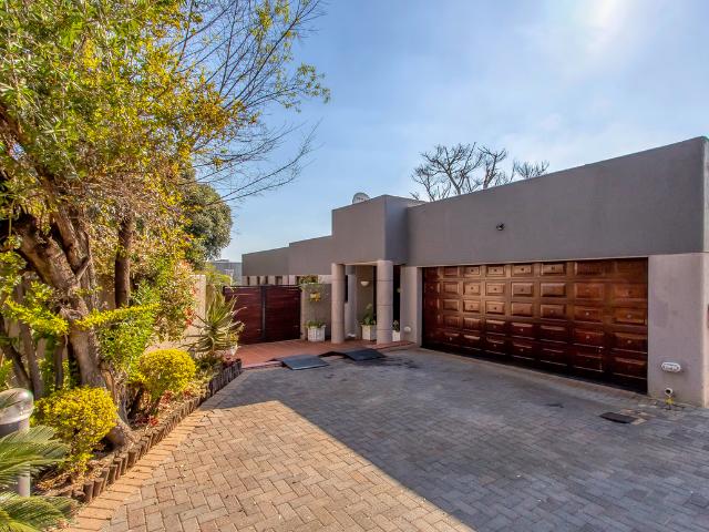 3 Bedroom House To Let in Cedar Lakes