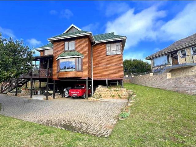 3 Bedroom House To Let in Dolphin Creek Golf Estate