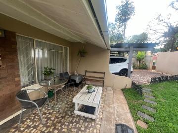 3 Bedroom House To Let in Geelhoutpark