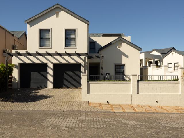 3 Bedroom House To Let in Heldervue