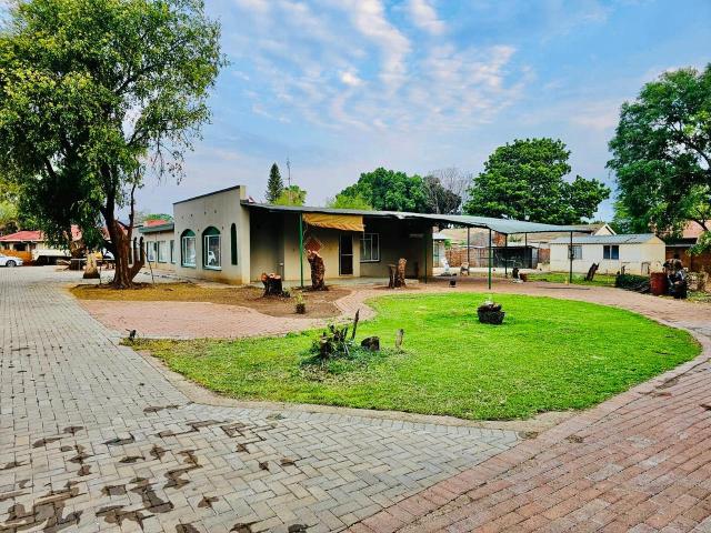 3 Bedroom House To Let in Impala Park