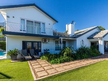 3 Bedroom House To Let in La Sandra