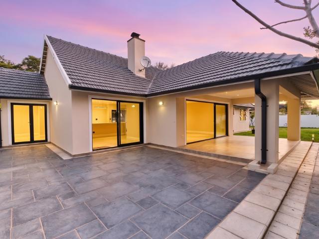 3 Bedroom House To Let in Parkmore