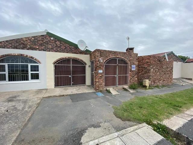 3 Bedroom House To Let in Quigney