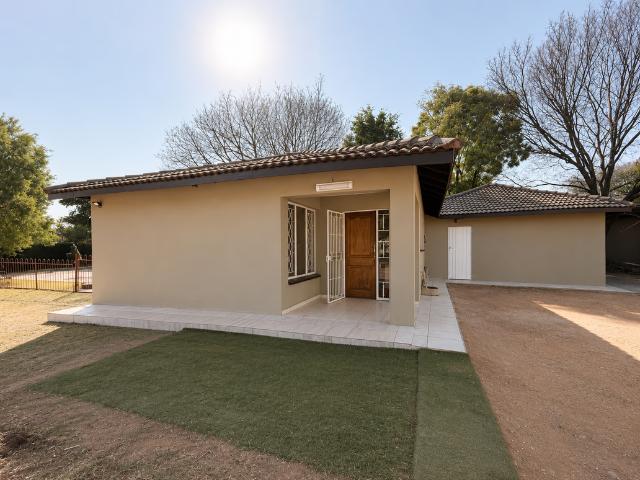 3 Bedroom House To Let in Rembrandt Park