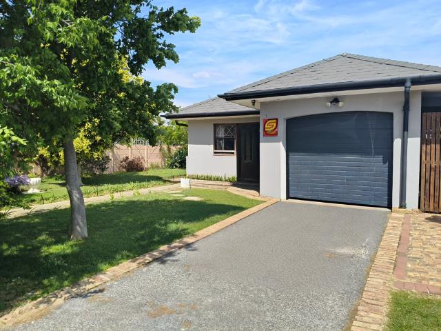 3 Bedroom House To Let in Strandvale | Cape Coastal Homes