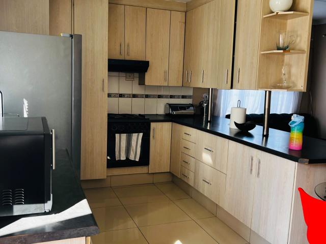 3 Bedroom House To Let in Sunnyridge