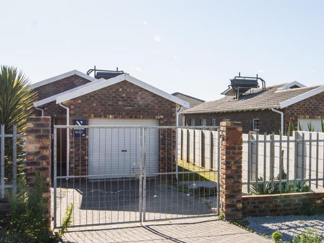 3 Bedroom House To Let in Salisbury Park