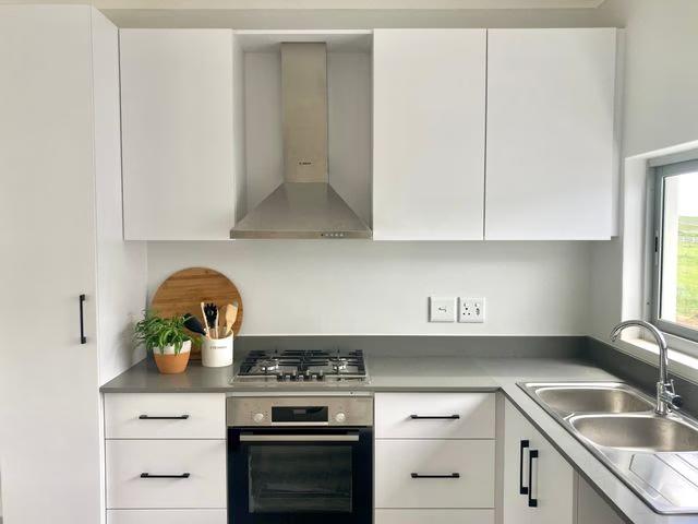 3 Bedroom House To Let in Sheffield Beach