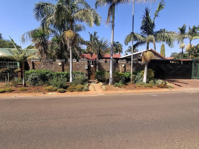 3 Bedroom House To Let in Sinoville
