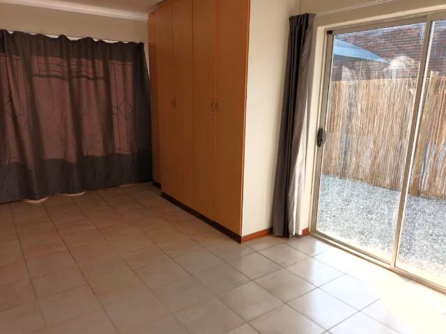 3 Bedroom House To Let in The Reeds