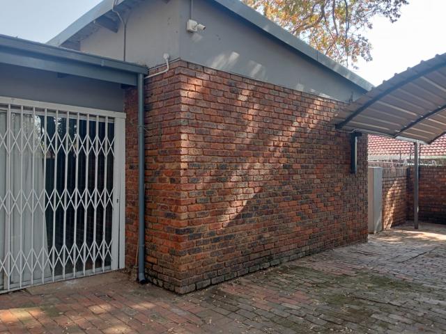 3 Bedroom House To Let in Theresapark