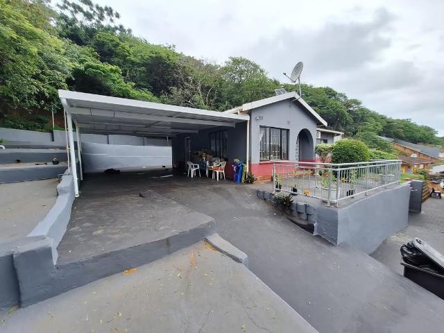 3 Bedroom House To Let in Treasure Beach
