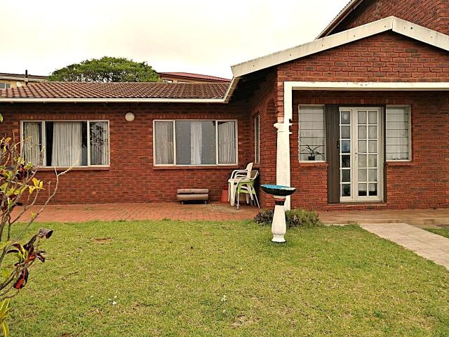 3 Bedroom House To Let in Treasure Beach