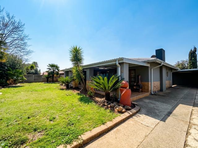 3 Bedroom House To Let in Vanderbijlpark SE 10