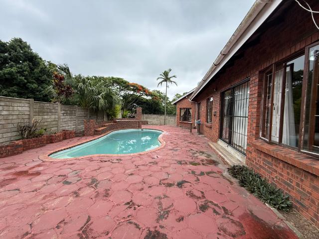 3 Bedroom House To Let in Veld En Vlei