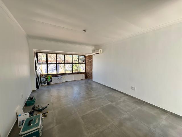 3 Bedroom House To Let in Vredenburg