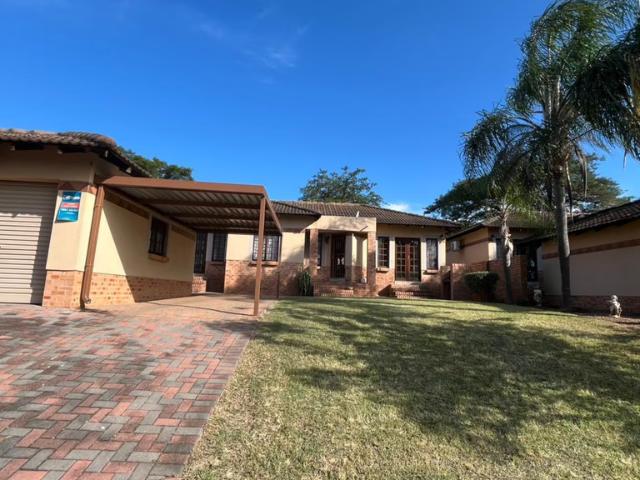 3 Bedroom House To Let in West Acres