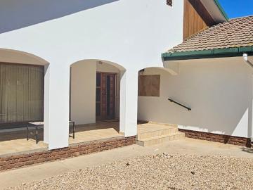 West Bank, Oudtshoorn, Oudtshoorn Local Municipality, Garden Route District Municipality, Western Cape