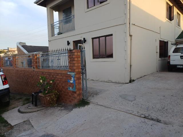 3 Bedroom House To Let in Woodview