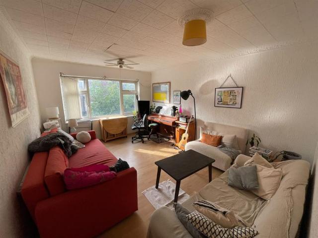 3 Bedroom House To Let
