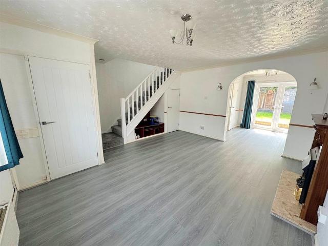 3 bedroom House To Rent