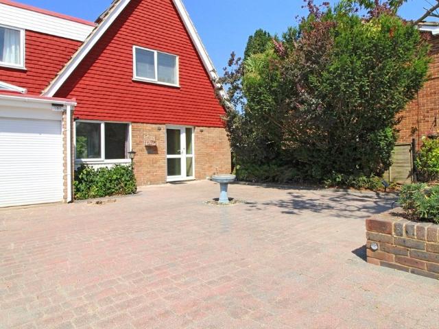 3 bedroom house to rent