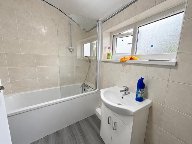 3 bedroom house to rent
