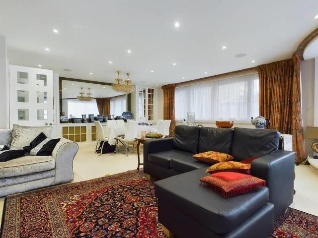 3 bedroom house to rent