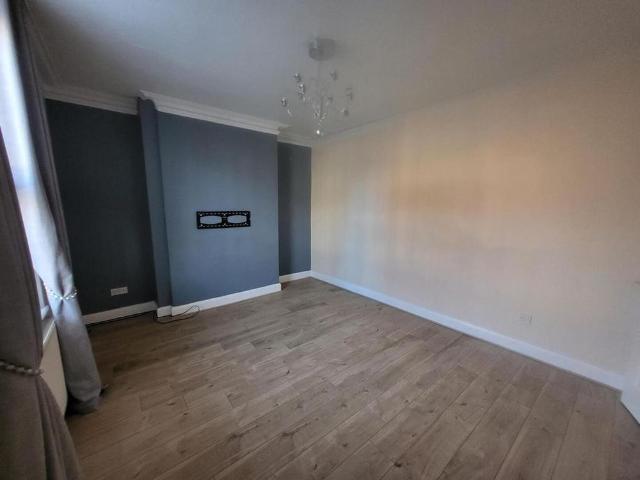 3 bedroom house to rent