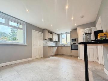 3 bedroom house to rent