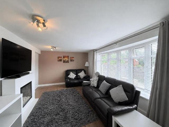 3 bedroom house to rent
