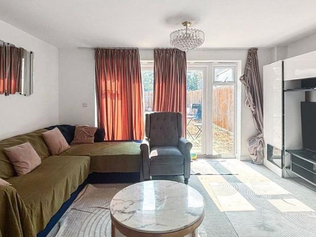 3 bedroom house to rent