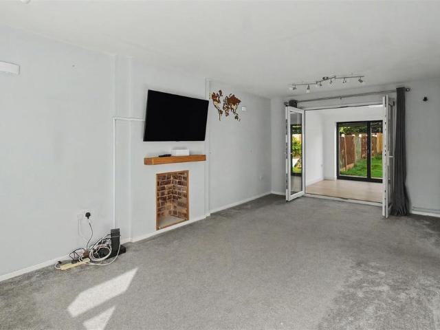 3 bedroom house to rent