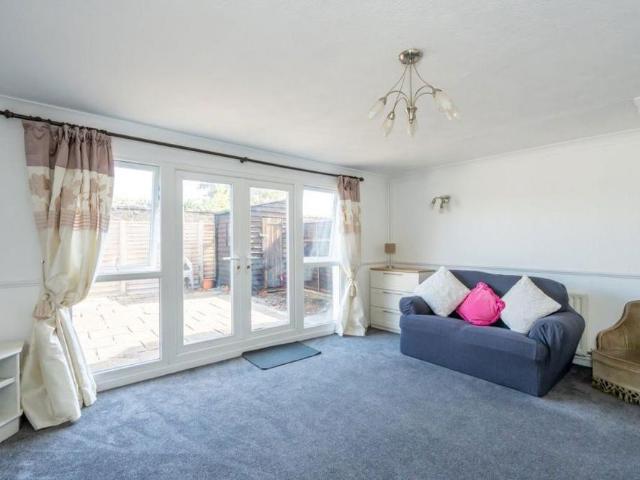 3 bedroom house to rent