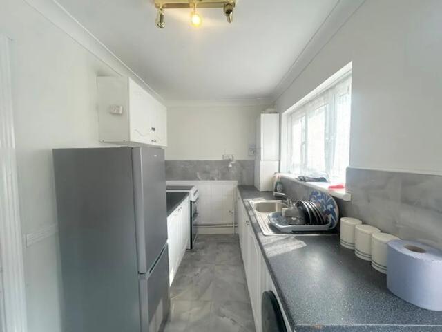 2 bedroom house to rent
