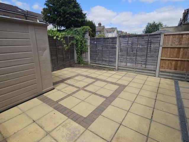 3 bedroom house to rent
