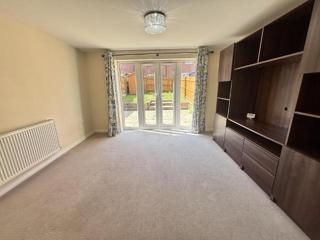 3 bedroom house to rent