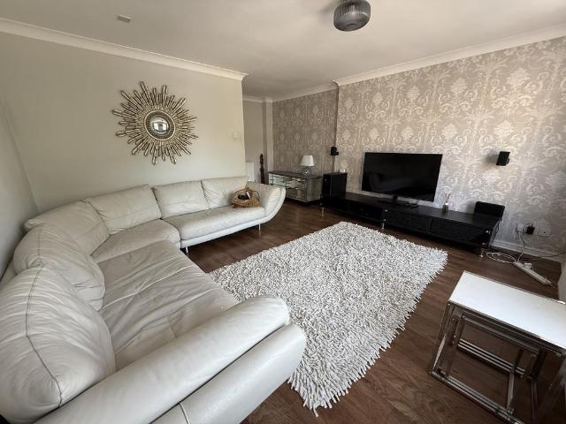 3 bedroom house to rent