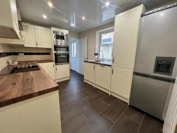 3 bedroom house to rent