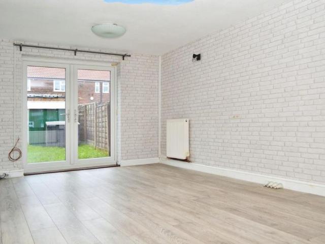 3 bedroom house to rent