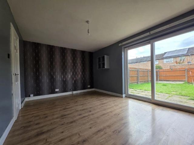 3 bedroom house to rent