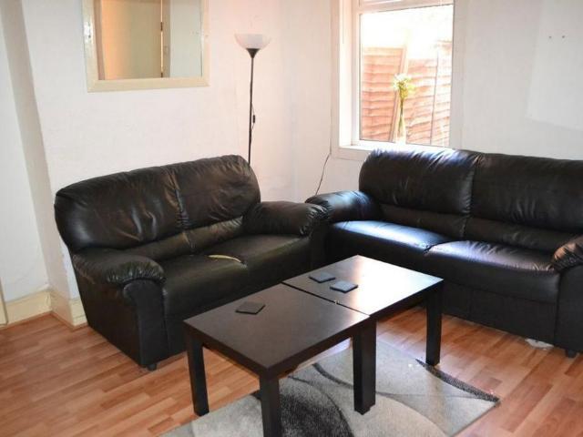 3 bedroom house to rent