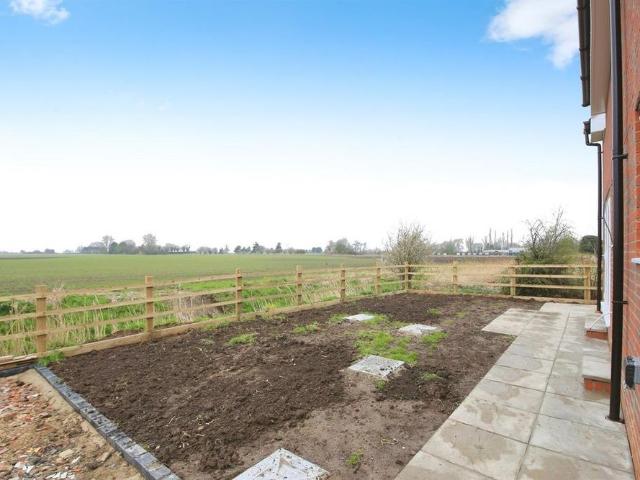 3 bedroom house to rent