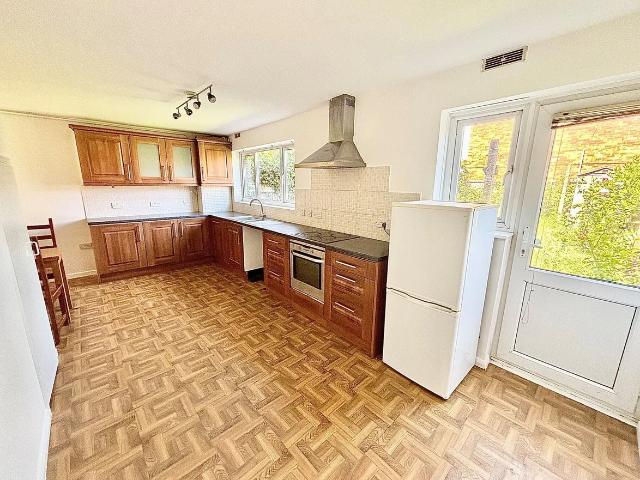 3 bedroom house to rent