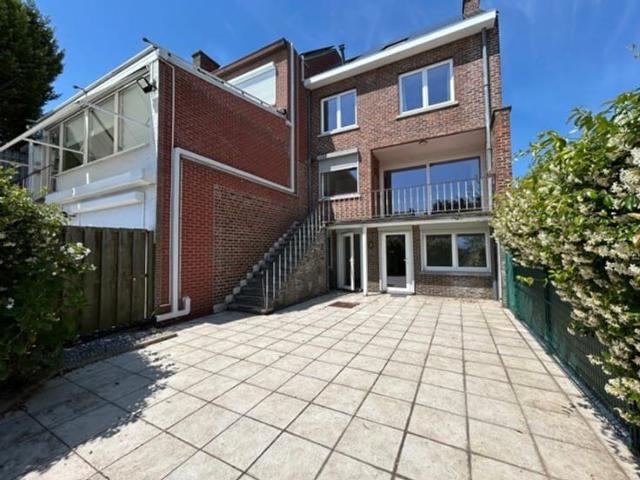 3 BEDROOM HOUSE TO RENT